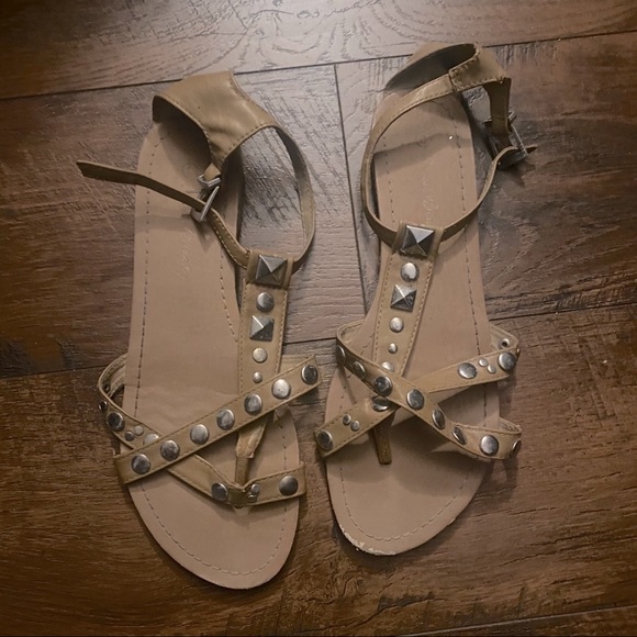 Shoes - Nude Strappy Studded Sandals Size 8